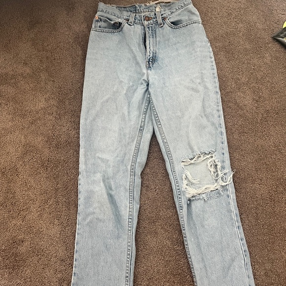 Unlisted Lot - Picture 4 of 6